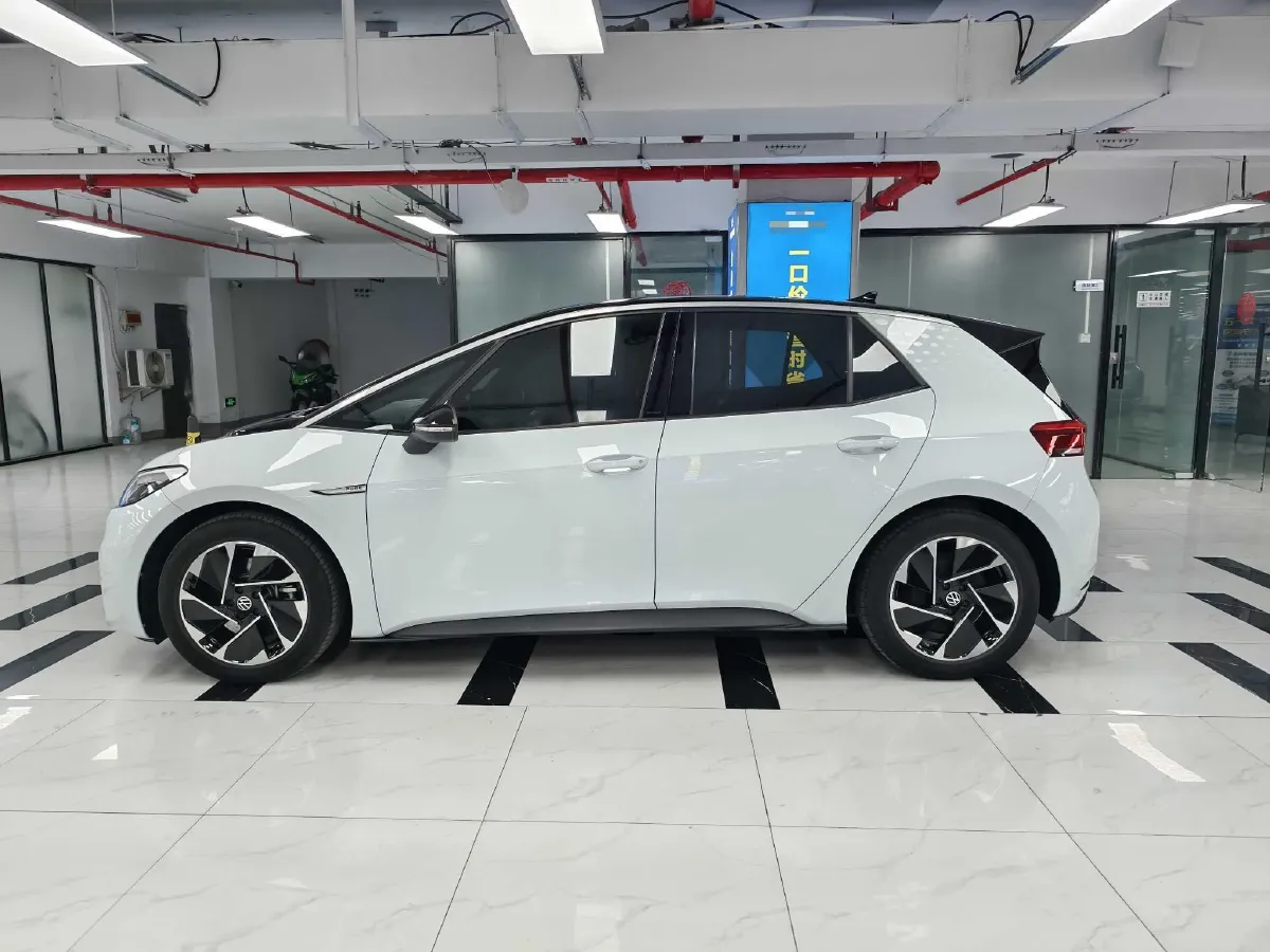 2023 Volkswagen ID.3 BEV 52.8KWH,autocango,china used car exporter,china ev exporter,chinese used car exporter,chinese used ev exporter