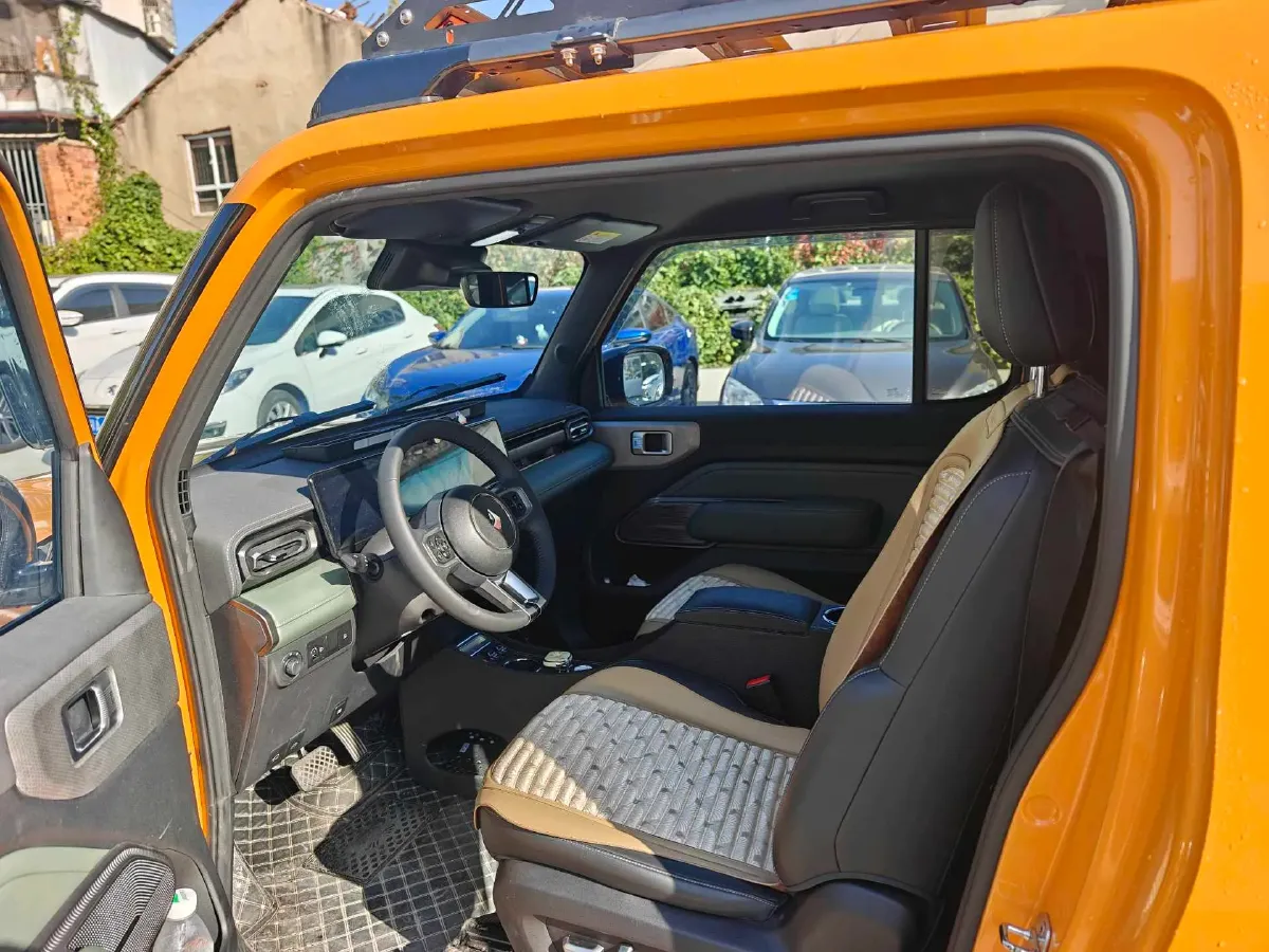 2023 BaoJun Yep BEV 28.1KWH,autocango,china used car exporter,china ev exporter,chinese used car exporter,chinese used ev exporter