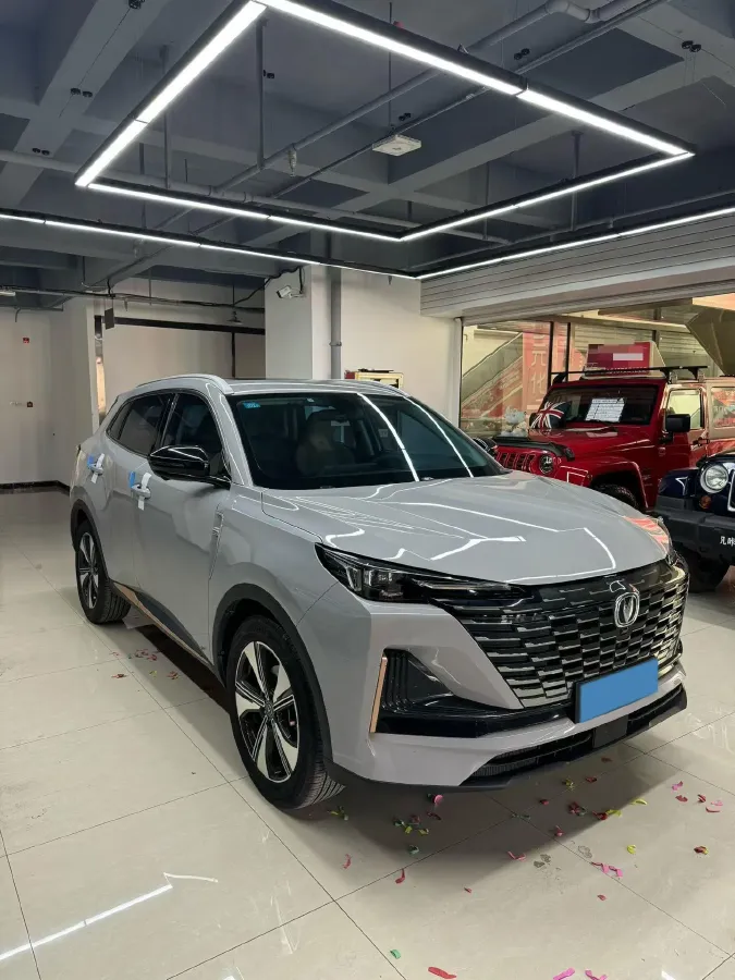 2022 ChangAn Oshan X7 Plus 1.5T 188HP L4 7DCT,autocango,china used car exporter,china ev exporter,chinese used car exporter,chinese used ev exporter