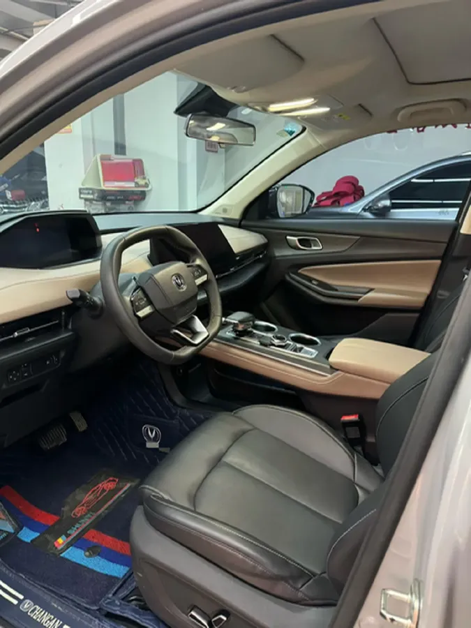 2022 ChangAn Oshan X7 Plus 1.5T 188HP L4 7DCT,autocango,china used car exporter,china ev exporter,chinese used car exporter,chinese used ev exporter