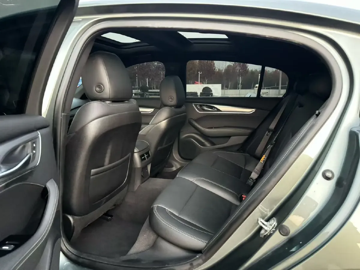 2023 Cadillac CT5 2.0T 237HP L4 10AT,autocango,china used car exporter,china ev exporter,chinese used car exporter,chinese used ev exporter