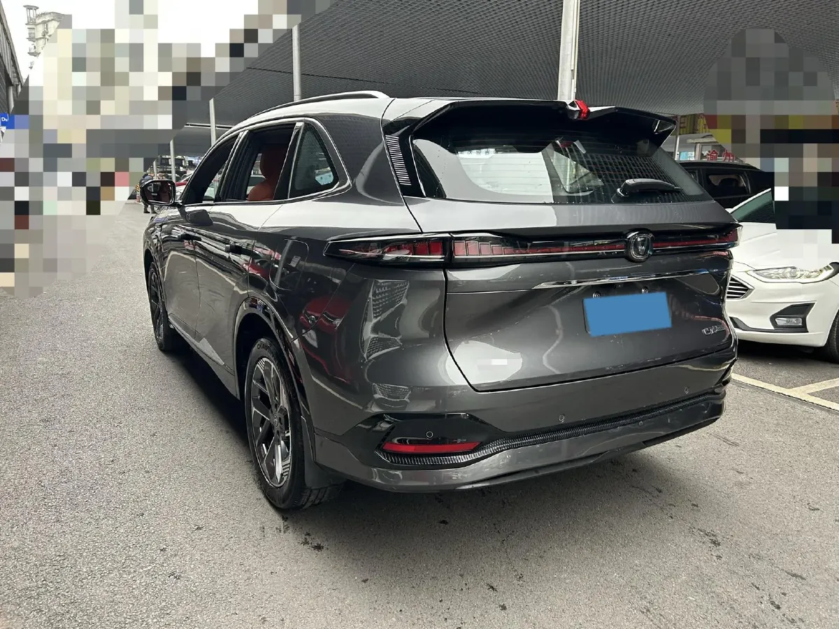 2025 ChangAn CS75 Plus 1.5T 192HP L4 8AT,autocango,china used car exporter,china ev exporter,chinese used car exporter,chinese used ev exporter