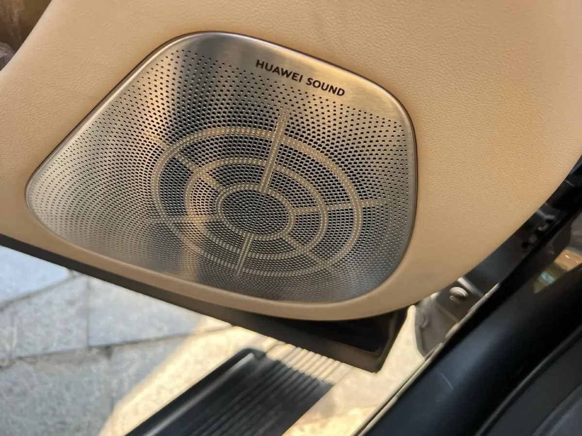 2022 Volvo S60 2.0T 197HP L4 8AT,autocango,china used car exporter,china ev exporter,chinese used car exporter,chinese used ev exporter