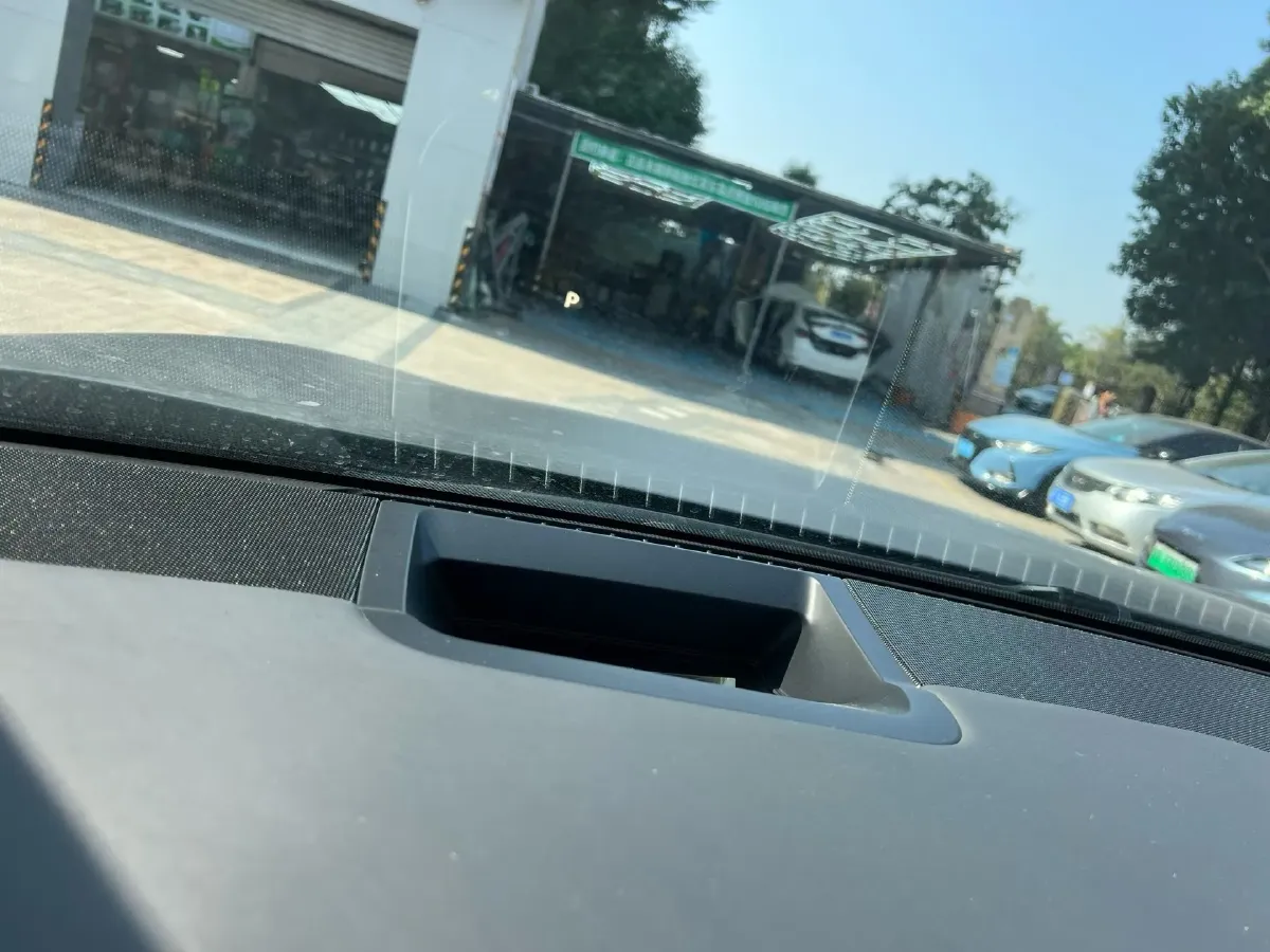 2022 Volvo S60 2.0T 197HP L4 8AT,autocango,china used car exporter,china ev exporter,chinese used car exporter,chinese used ev exporter