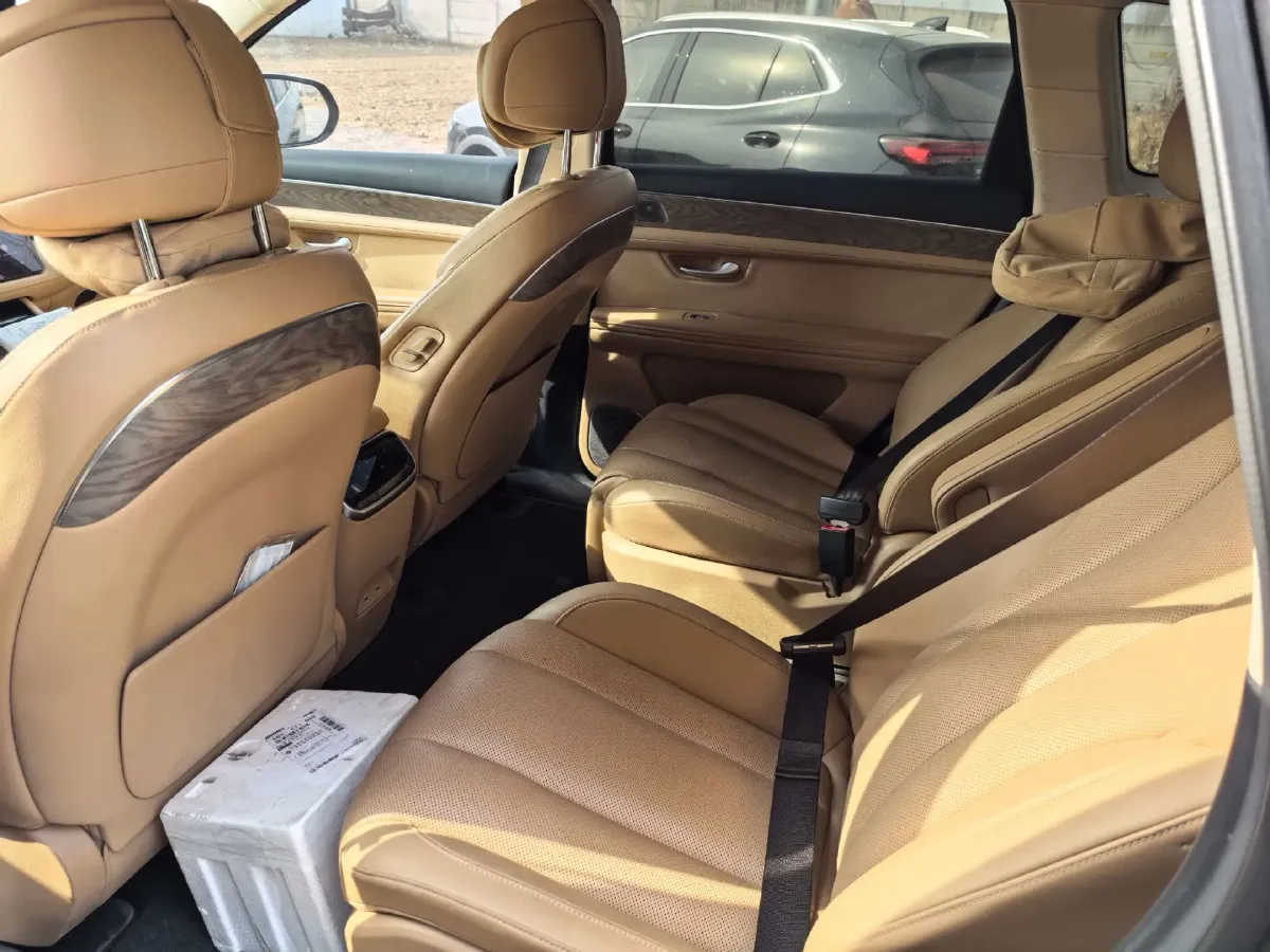 2022 Infiniti Q50L 2.0T 211HP L4 7AT,autocango,china used car exporter,china ev exporter,chinese used car exporter,chinese used ev exporter