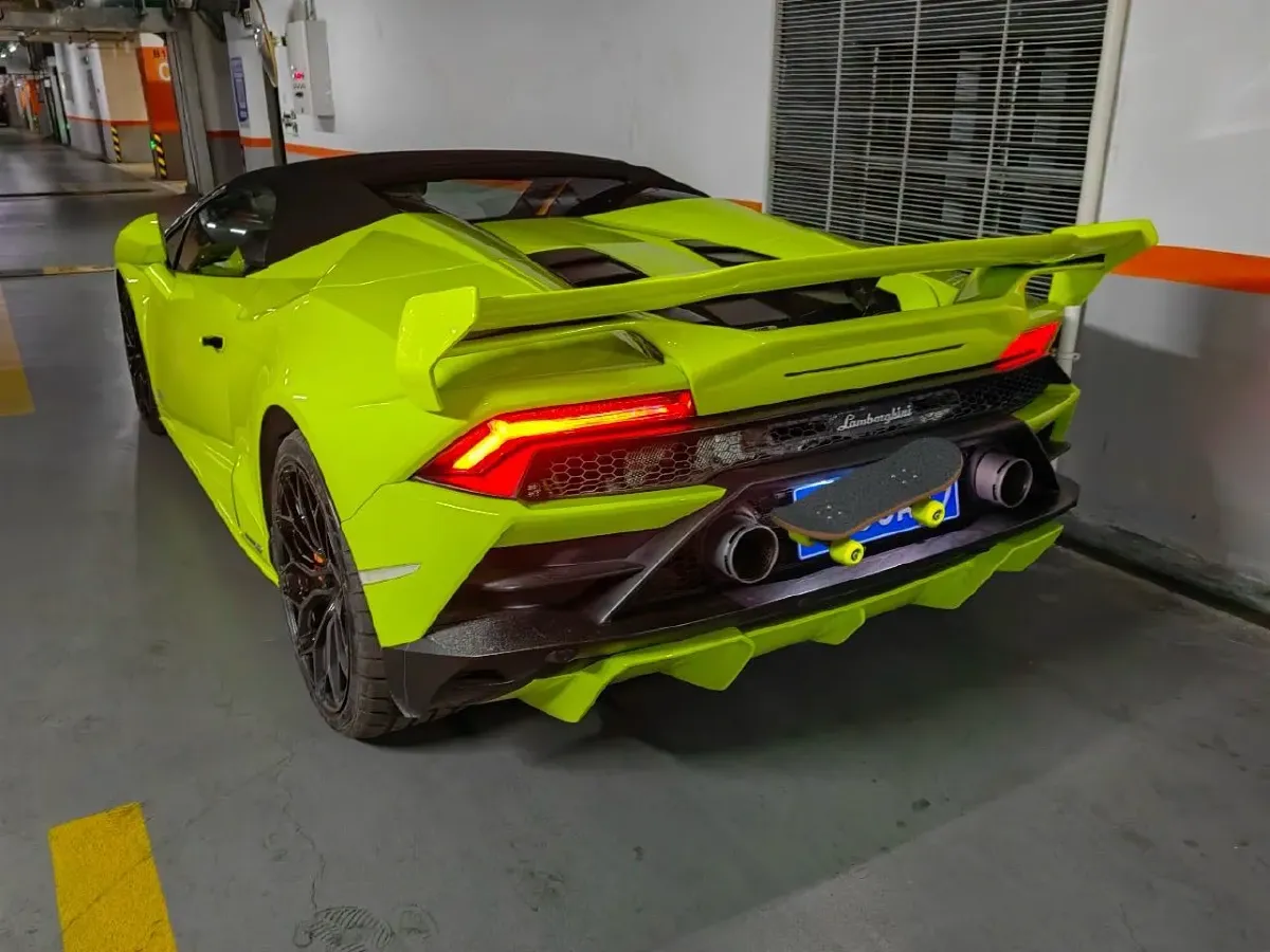2019 Lamborghini Huracán 5.2L 640HP V10 7DCT,autocango,china used car exporter,china ev exporter,chinese used car exporter,chinese used ev exporter