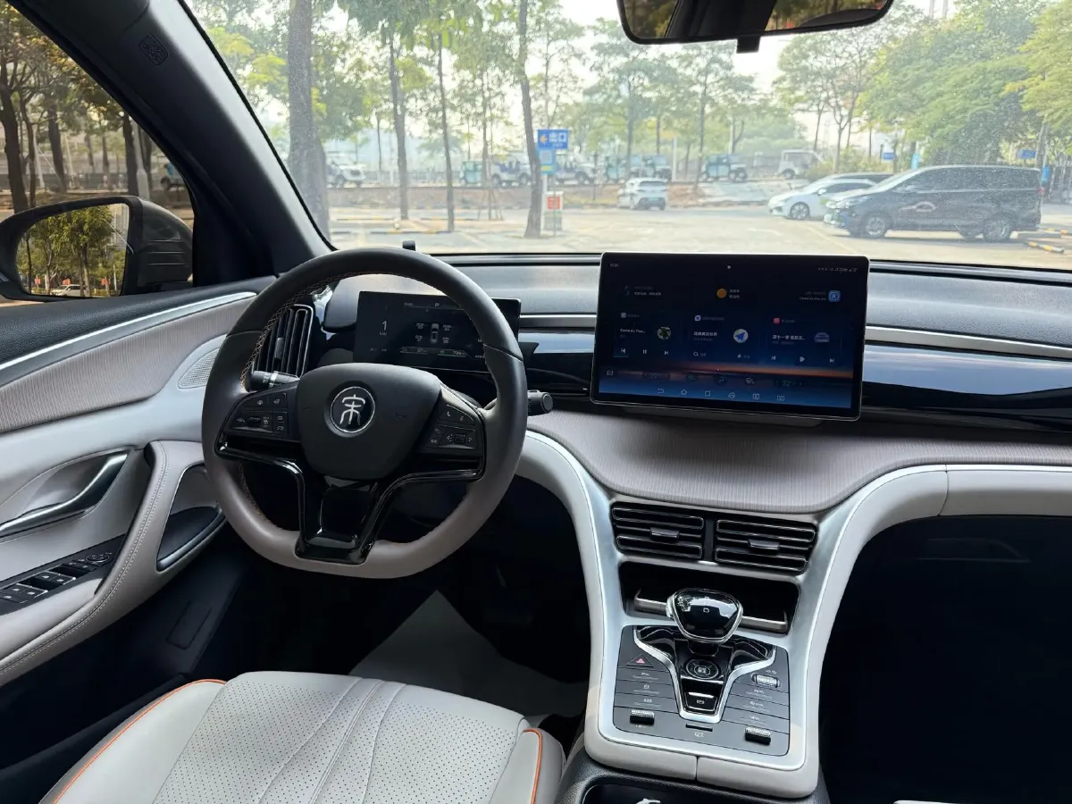 2024 BYD Song Pro 1.5L 110HP L4 E-CVT PHEV 18.3KWH,autocango,china used car exporter,china ev exporter,chinese used car exporter,chinese used ev exporter