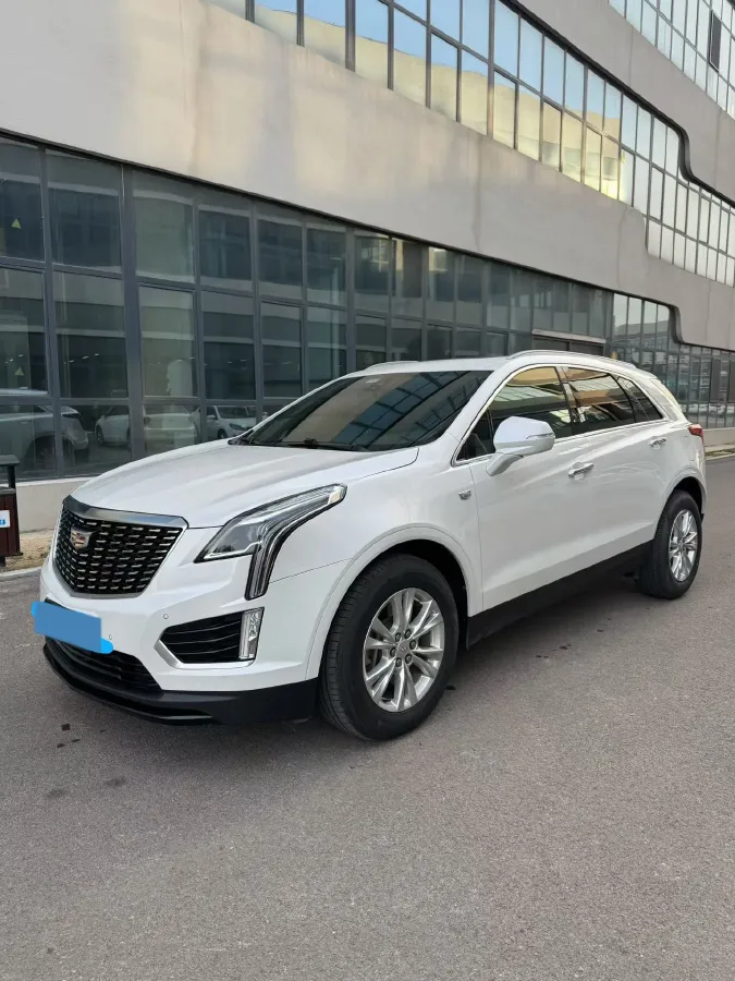 2020 Cadillac XT5 2.0T 241HP L4 9AT,autocango,china used car exporter,china ev exporter,chinese used car exporter,chinese used ev exporter