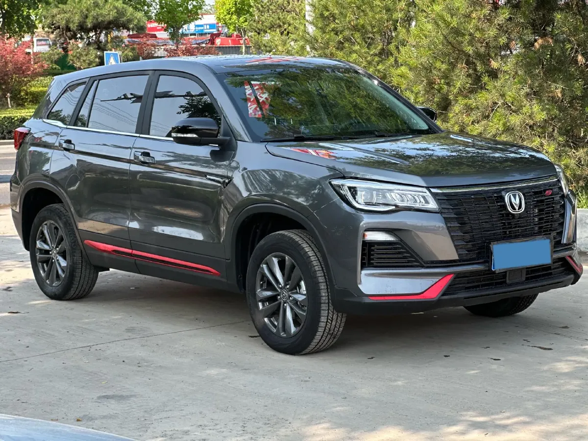 2023 ChangAn CS75 1.5T 188HP L4 6MT,autocango,china used car exporter,china ev exporter,chinese used car exporter,chinese used ev exporter