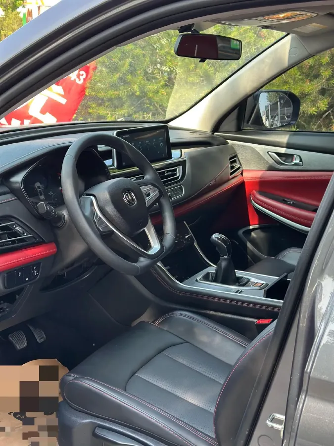 2023 ChangAn CS75 1.5T 188HP L4 6MT,autocango,china used car exporter,china ev exporter,chinese used car exporter,chinese used ev exporter