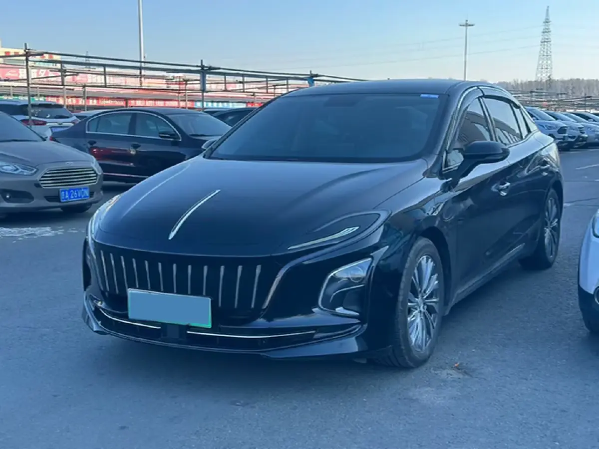 2024 HongQi E-QM5 BEV 72KWH