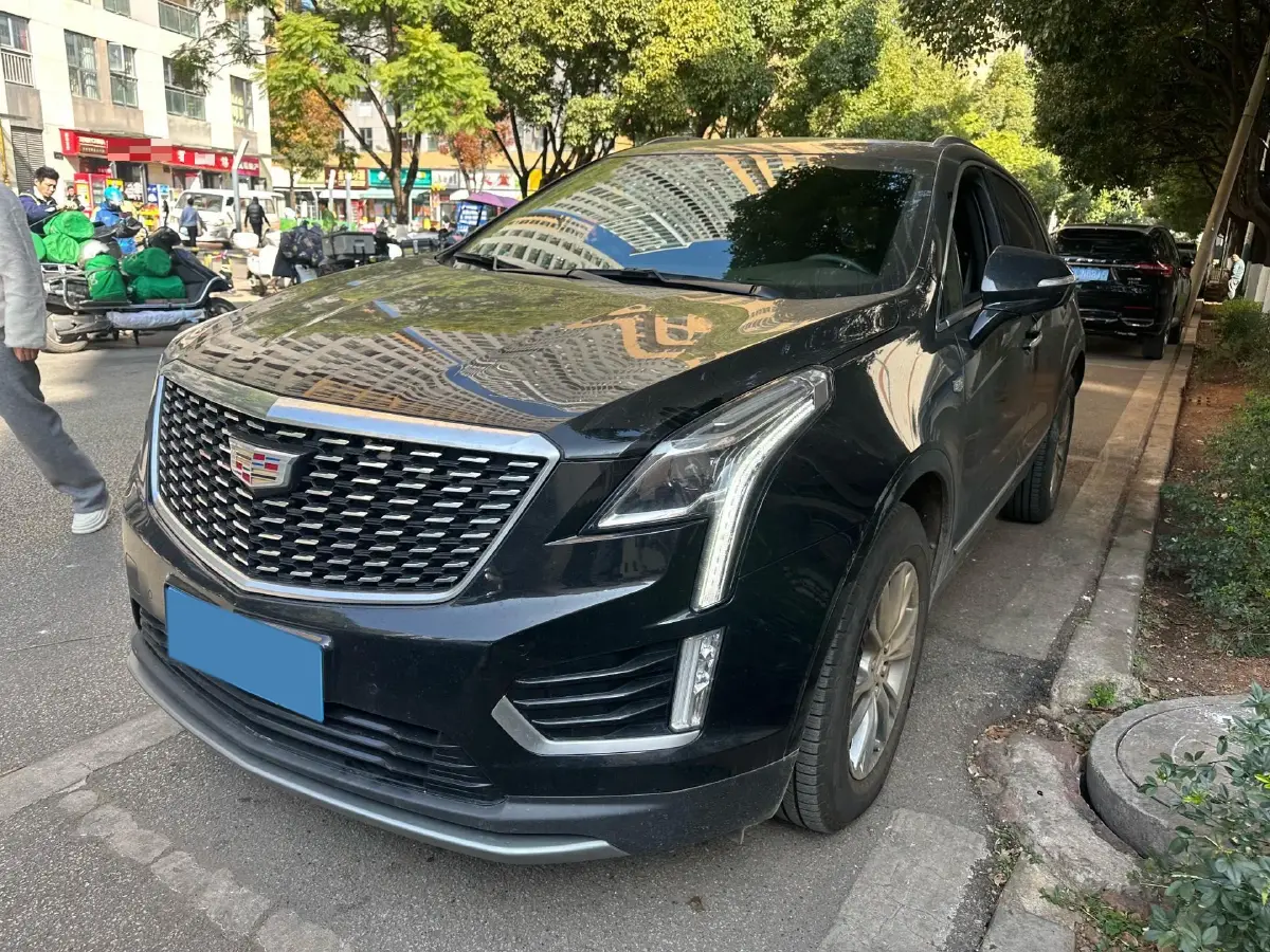 2020 Cadillac XT5 2.0T 241HP L4 9AT