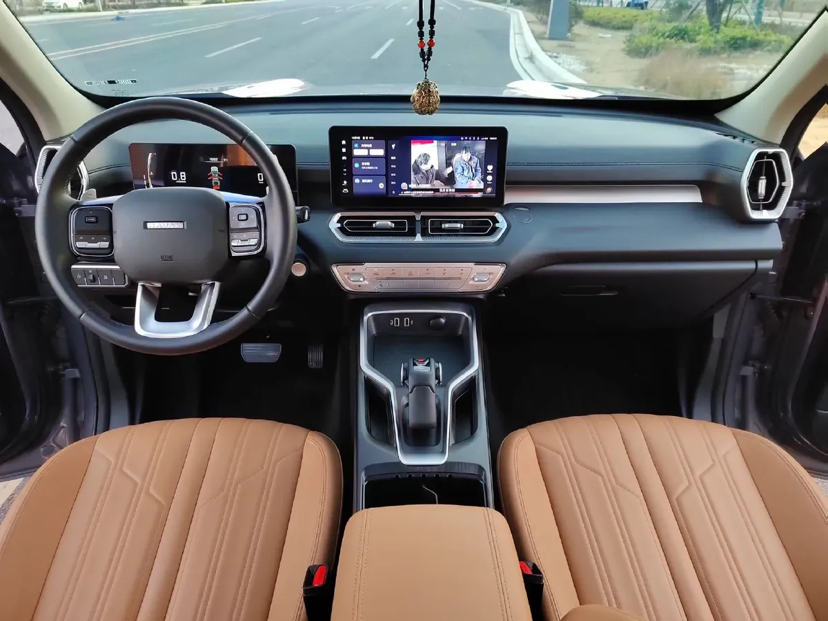 2023 Haval H5 2.0T 224HP L4 8AT,autocango,china used car exporter,china ev exporter,chinese used car exporter,chinese used ev exporter