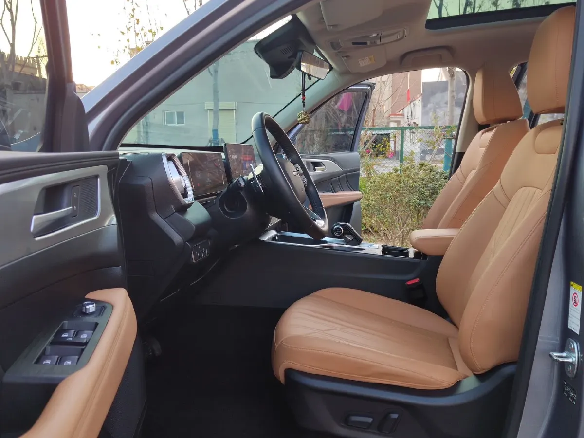 2023 Haval H5 2.0T 224HP L4 8AT,autocango,china used car exporter,china ev exporter,chinese used car exporter,chinese used ev exporter