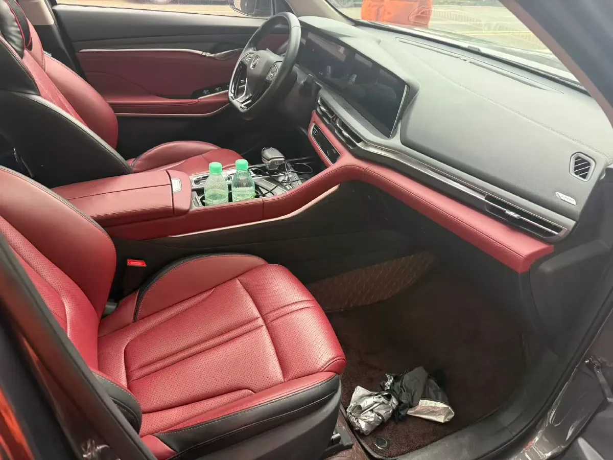 2020 ChangAn CS75 Plus 2.0T 233HP L4 8AT,autocango,china used car exporter,china ev exporter,chinese used car exporter,chinese used ev exporter