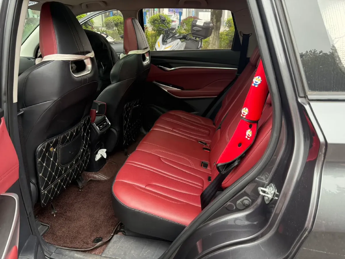 2020 ChangAn CS75 Plus 2.0T 233HP L4 8AT,autocango,china used car exporter,china ev exporter,chinese used car exporter,chinese used ev exporter