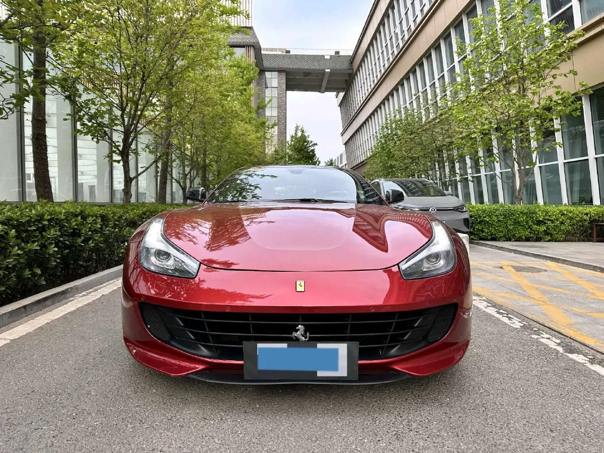 2017 Ferrari GTC4 Lusso 3.9T 609HP V8 7DCT,autocango,china used car exporter,china ev exporter,chinese used car exporter,chinese used ev exporter