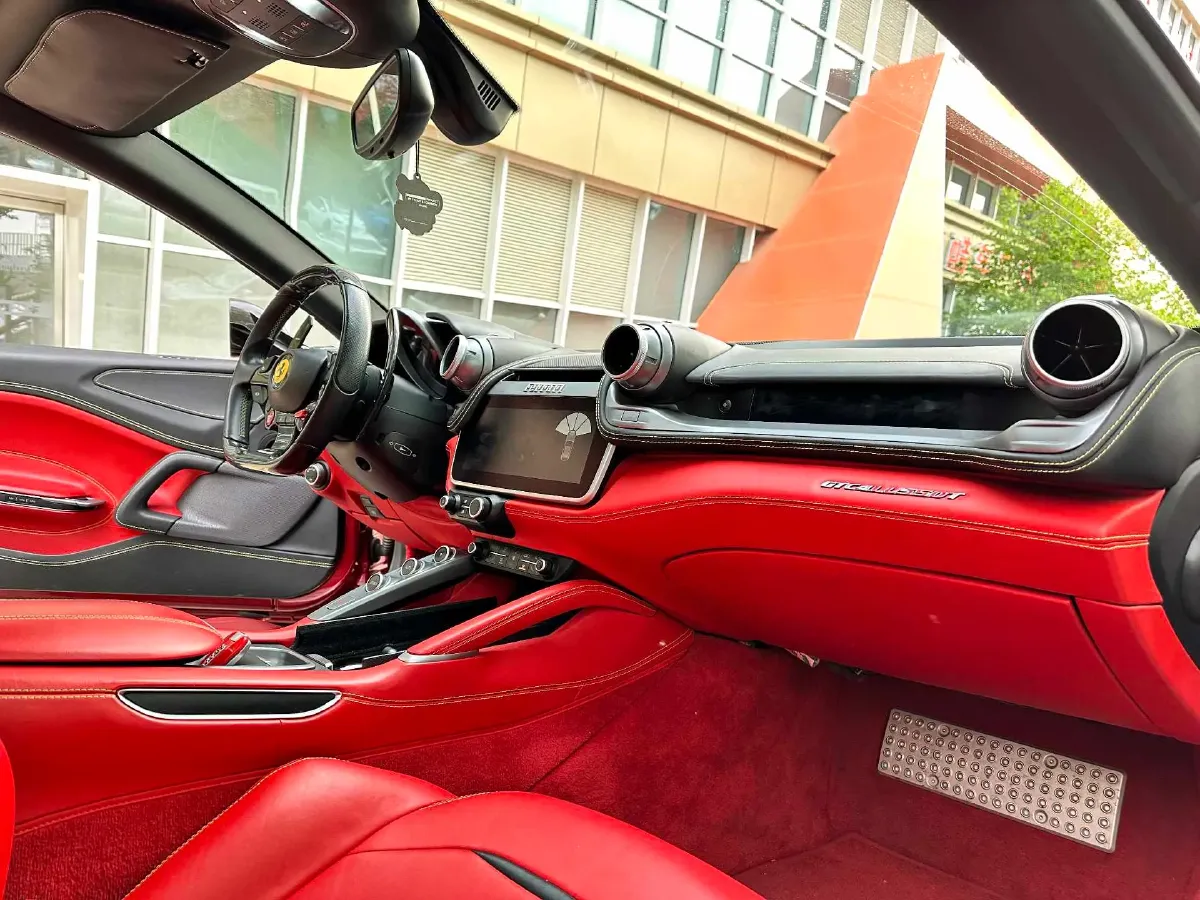 2017 Ferrari GTC4 Lusso 3.9T 609HP V8 7DCT,autocango,china used car exporter,china ev exporter,chinese used car exporter,chinese used ev exporter