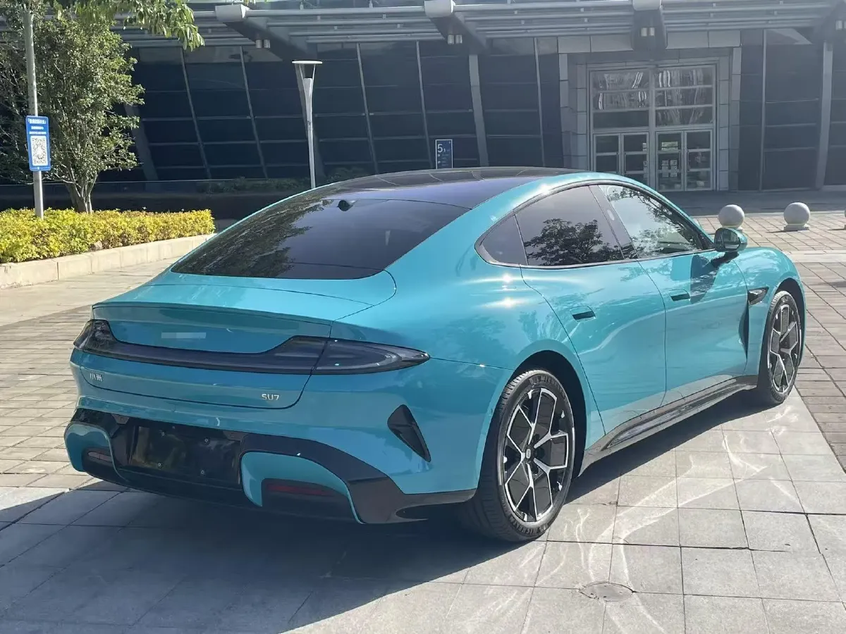2024 MI SU7 BEV 73.6KWH,autocango,china used car exporter,china ev exporter,chinese used car exporter,chinese used ev exporter