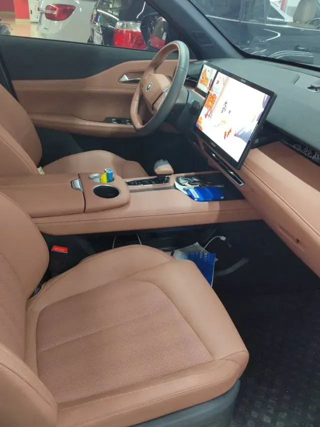 2025 ChangAn UNI-Z 1.5T 188HP L4 7DCT,autocango,china used car exporter,china ev exporter,chinese used car exporter,chinese used ev exporter