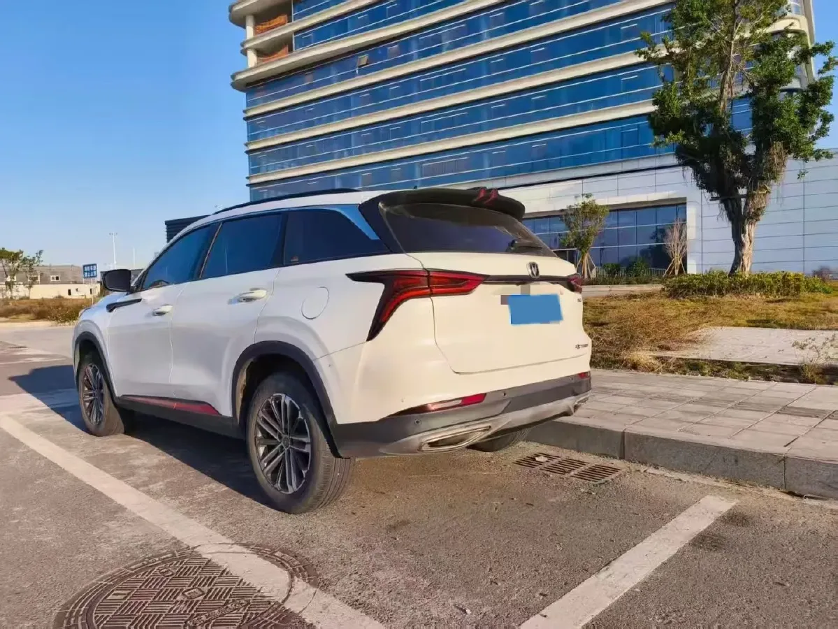 2021 ChangAn CS75 Plus 1.5T 178HP L4 6AT,autocango,china used car exporter,china ev exporter,chinese used car exporter,chinese used ev exporter