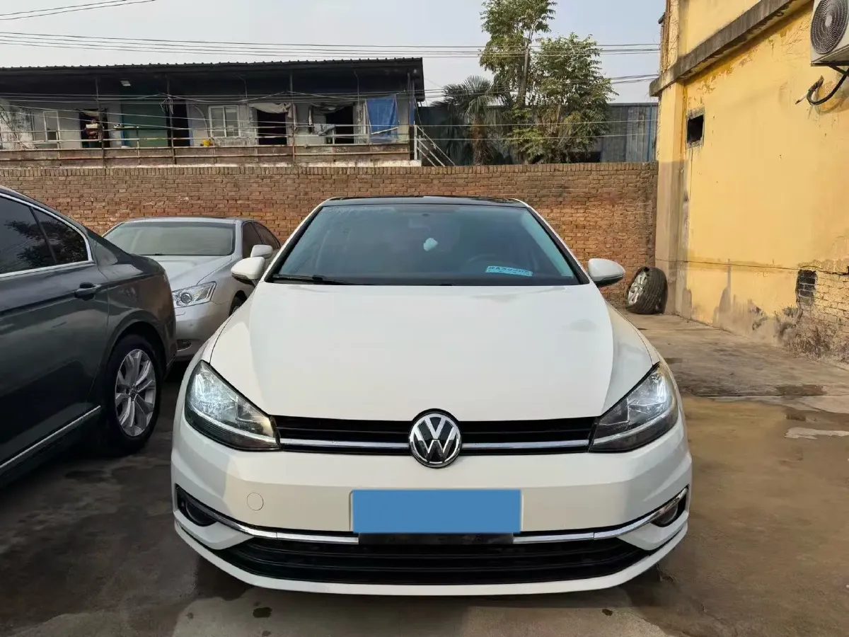 2019 Volkswagen Golf 1.6L 110HP L4 6AT,autocango,china used car exporter,china ev exporter,chinese used car exporter,chinese used ev exporter