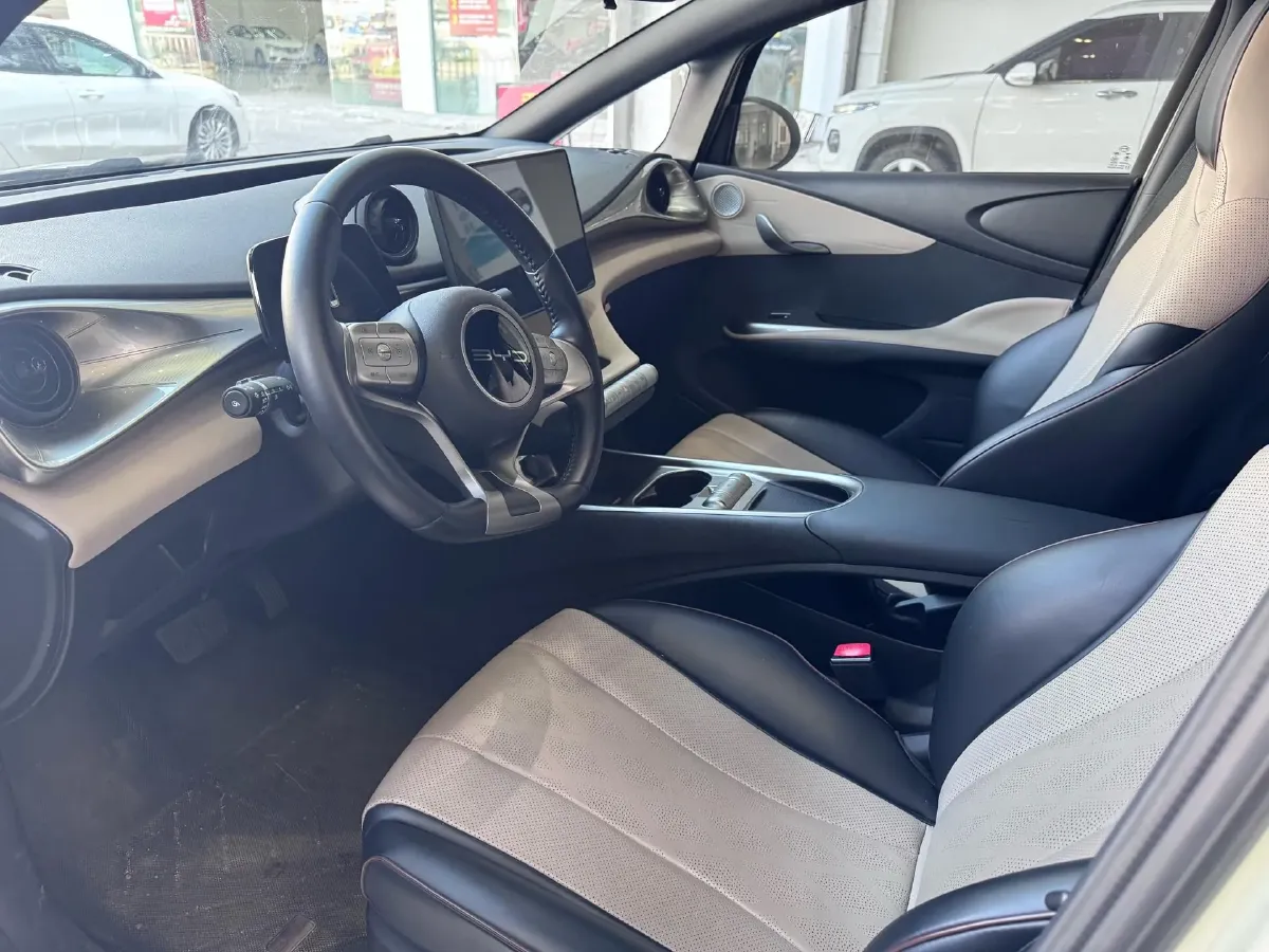 2023 BYD Dolphin BEV 44.928KWH,autocango,china used car exporter,china ev exporter,chinese used car exporter,chinese used ev exporter