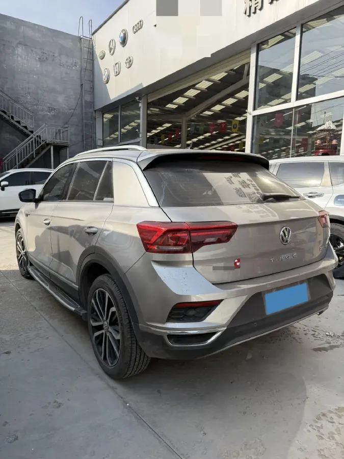 2020 Volkswagen T-Roc 1.4T 150HP L4 7DCT,autocango,china used car exporter,china ev exporter,chinese used car exporter,chinese used ev exporter