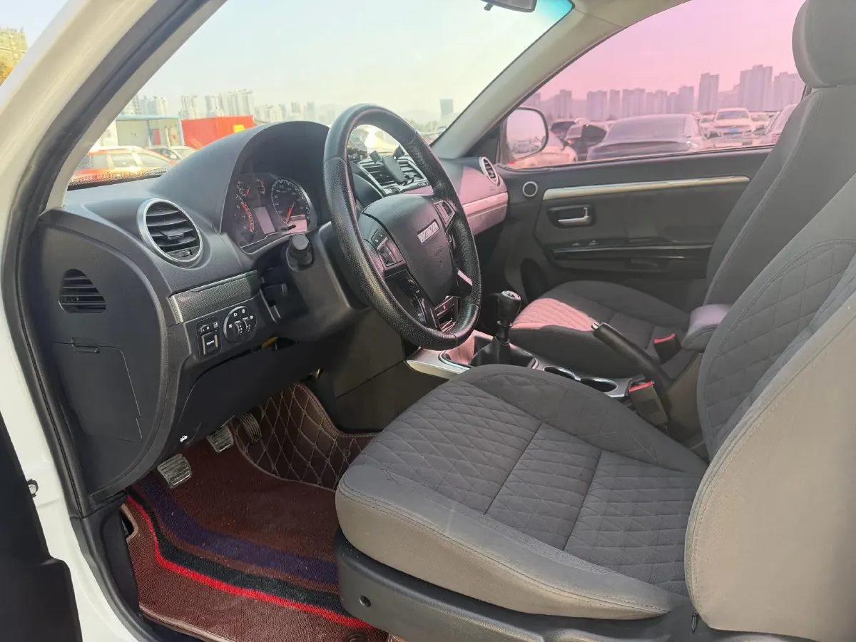 2018 Haval H5 Class 2.0T 190HP L4 6MT,autocango,china used car exporter,china ev exporter,chinese used car exporter,chinese used ev exporter