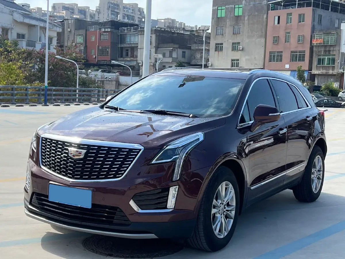 2022 Cadillac XT5 2.0T 237HP L4 9AT