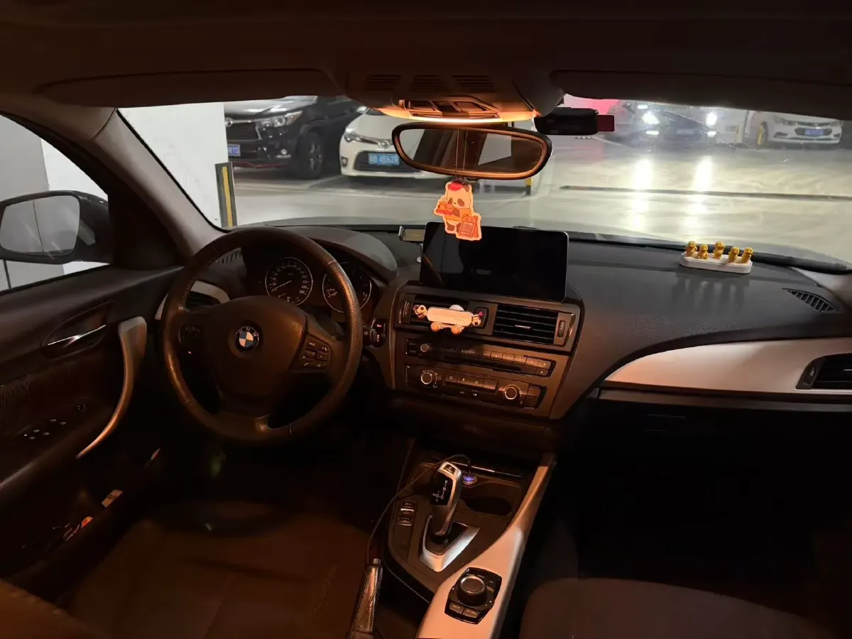 2013 BMW 1 Series 1.6T 136HP L4 8AT,autocango,china used car exporter,china ev exporter,chinese used car exporter,chinese used ev exporter