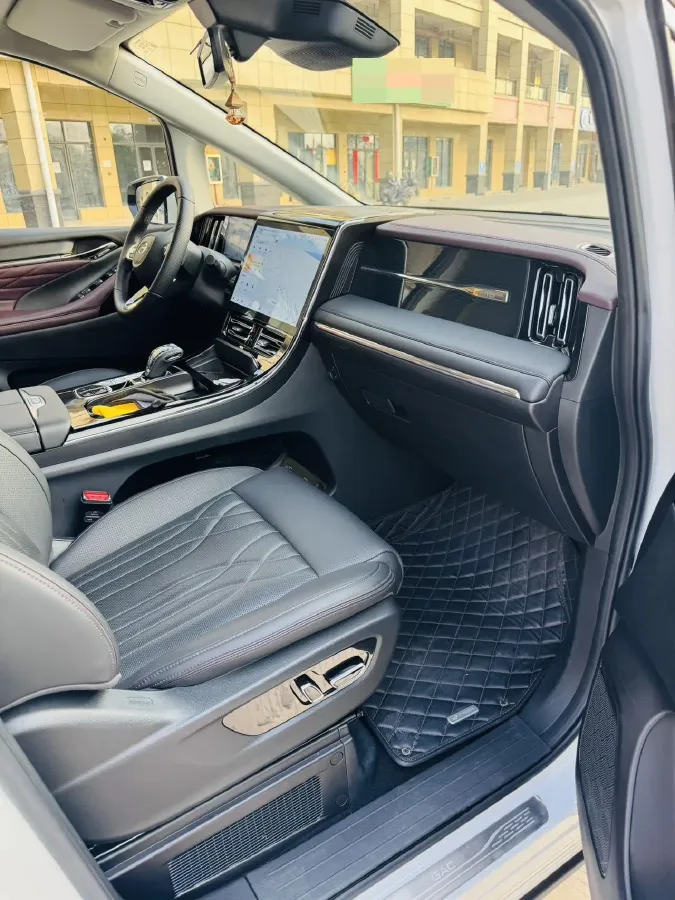 2024 GAC Trumpchi M8 2.0T 190HP L4 2DHT Hybrid,autocango,china used car exporter,china ev exporter,chinese used car exporter,chinese used ev exporter