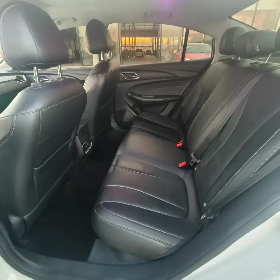 2019 Roewe i5 1.5L 120HP L4 CVT,autocango,china used car exporter,china ev exporter,chinese used car exporter,chinese used ev exporter