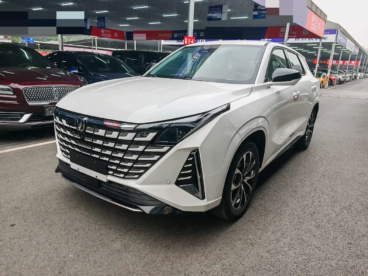 2024 ChangAn UNI-Z 1.5L 98HP L4 E-CVT PHEV 18.4KWH,autocango,china used car exporter,china ev exporter,chinese used car exporter,chinese used ev exporter