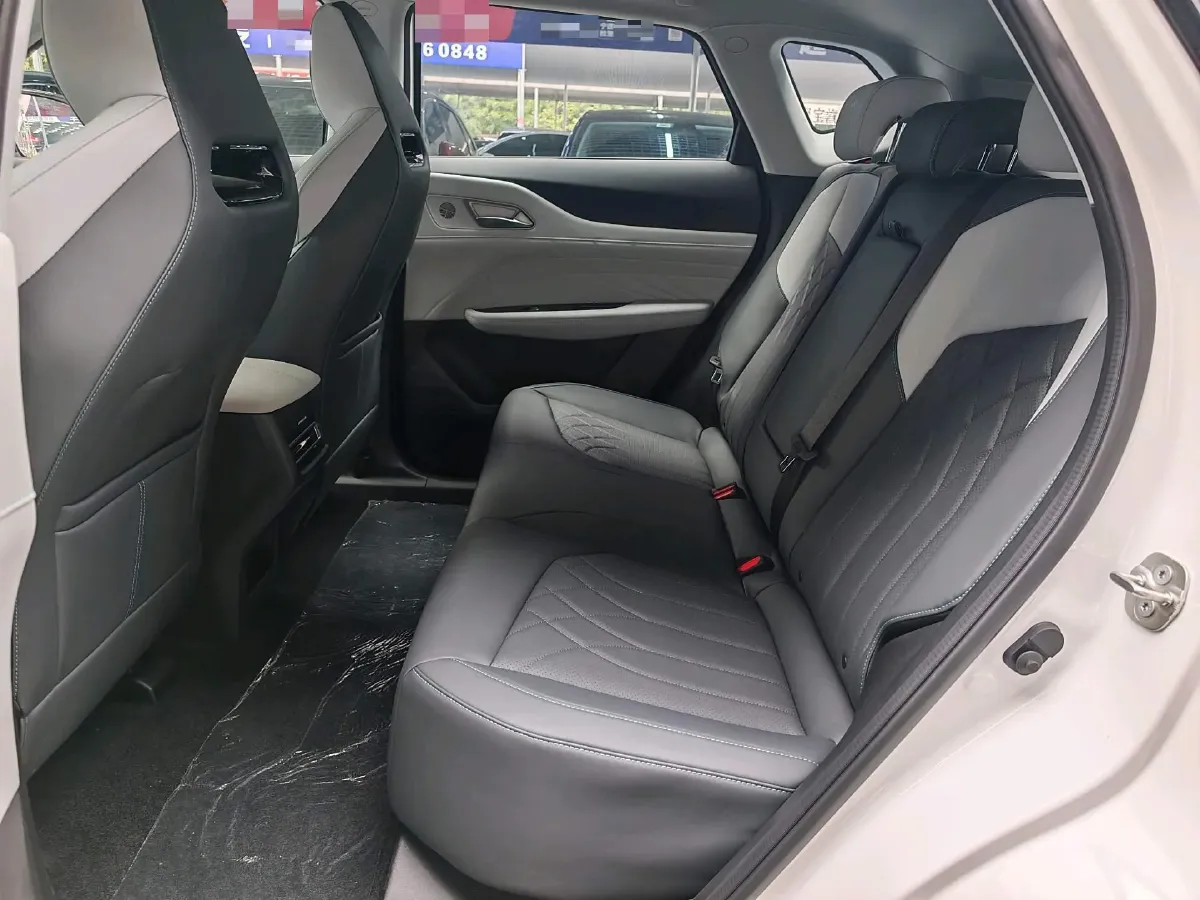 2024 ChangAn UNI-Z 1.5L 98HP L4 E-CVT PHEV 18.4KWH,autocango,china used car exporter,china ev exporter,chinese used car exporter,chinese used ev exporter