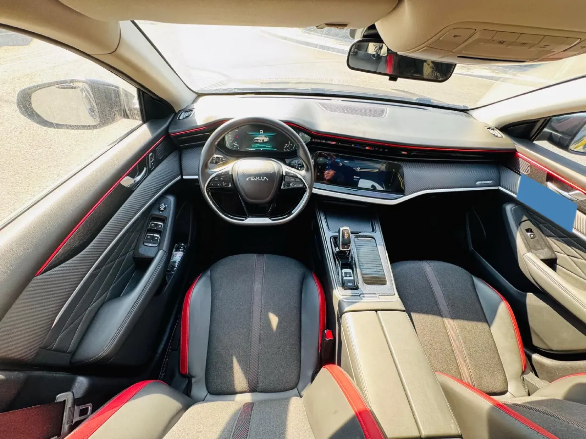 2023 DongFeng Aeolus YiXuan MAX 1.5T 190HP L4 7DCT,autocango,china used car exporter,china ev exporter,chinese used car exporter,chinese used ev exporter