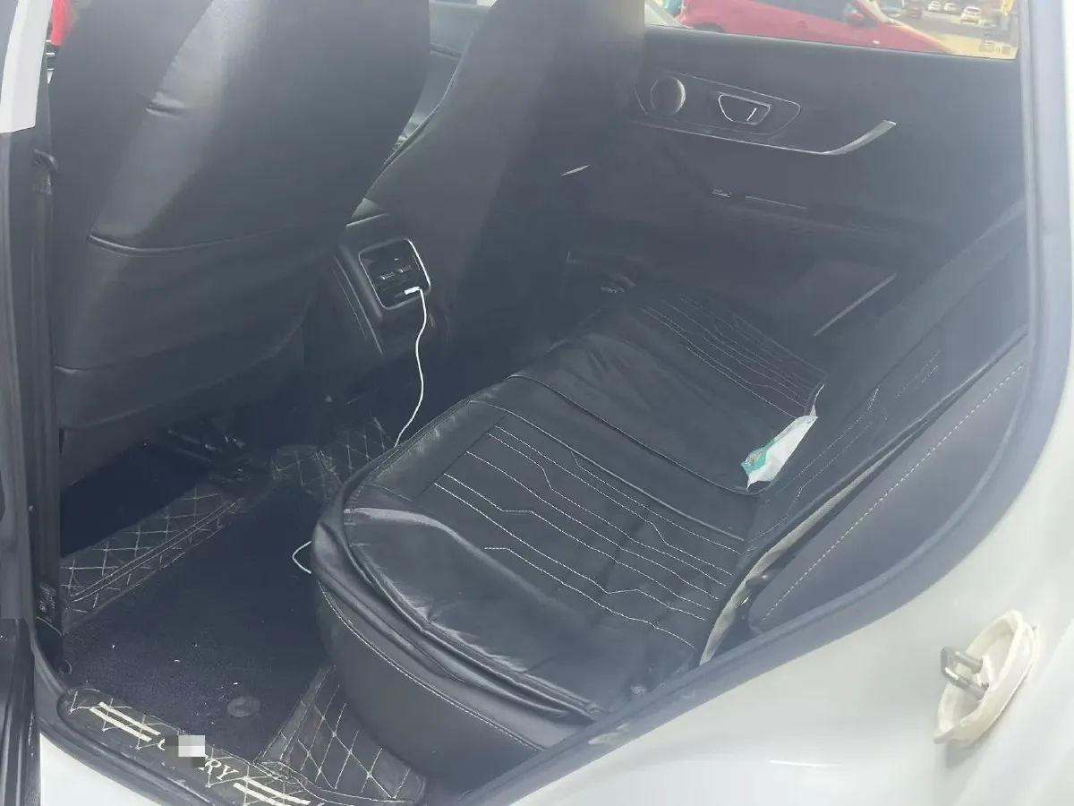 2023 Chery Tiggo 7 Plus 1.6T 197HP L4 7DCT,autocango,china used car exporter,china ev exporter,chinese used car exporter,chinese used ev exporter