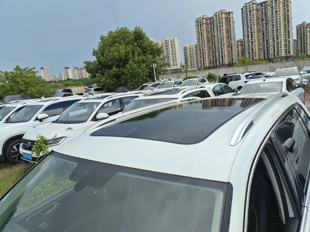 2023 Volkswagen Tiguan L 1.5T 160HP L4 7DCT,autocango,china used car exporter,china ev exporter,chinese used car exporter,chinese used ev exporter