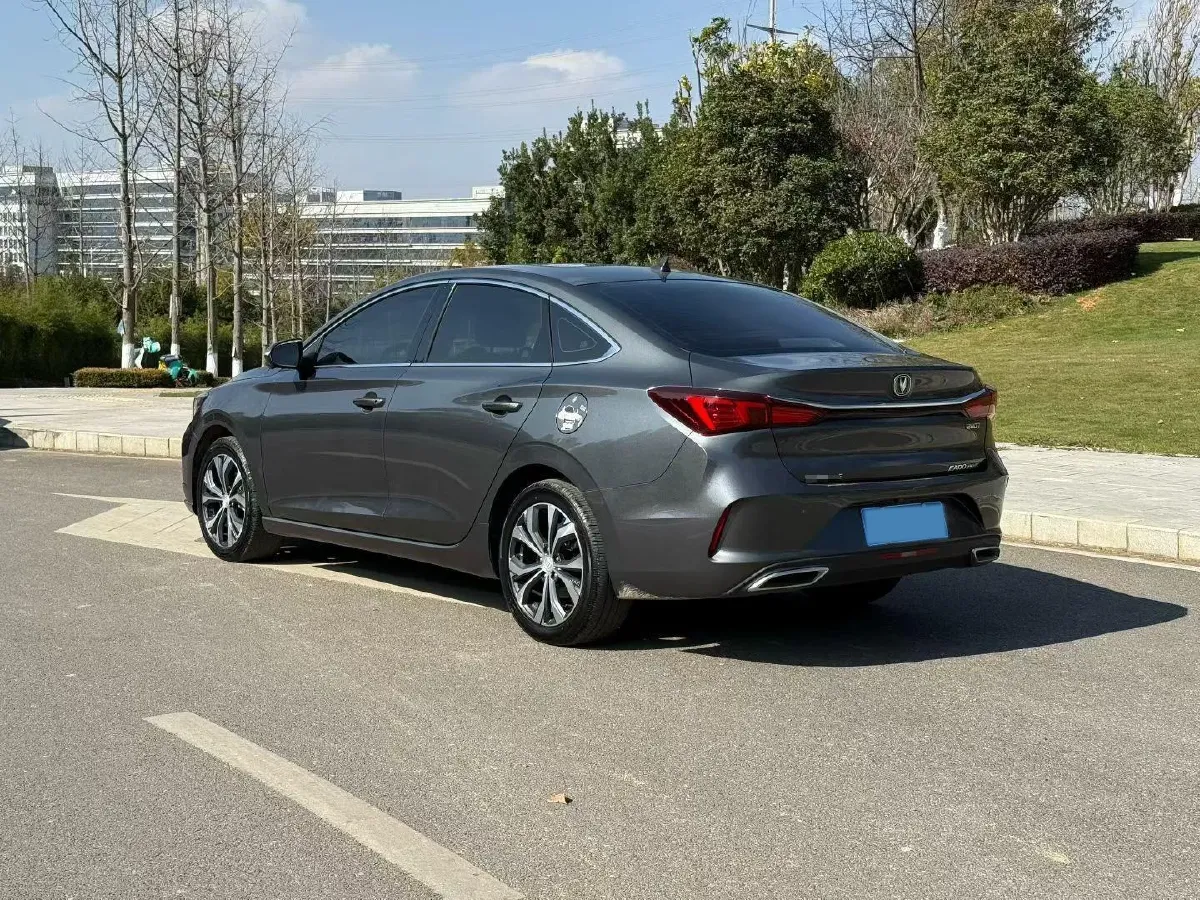 2021 ChangAn Eado 1.4T 160HP L4 7DCT,autocango,china used car exporter,china ev exporter,chinese used car exporter,chinese used ev exporter