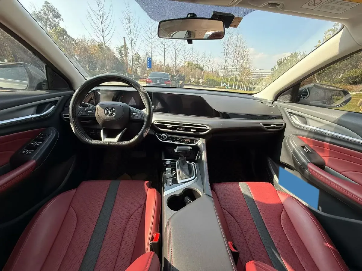 2021 ChangAn Eado 1.4T 160HP L4 7DCT,autocango,china used car exporter,china ev exporter,chinese used car exporter,chinese used ev exporter