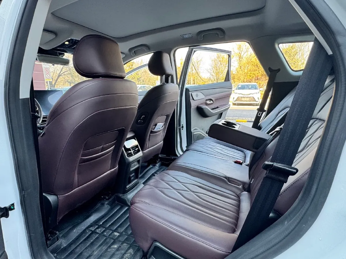 2024 Jetour X90 PRO 2.0T 254HP L4 7DCT,autocango,china used car exporter,china ev exporter,chinese used car exporter,chinese used ev exporter