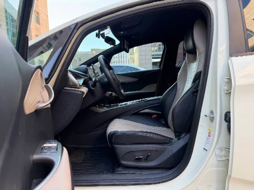 2023 BYD Dolphin BEV 44.928KWH,autocango,china used car exporter,china ev exporter,chinese used car exporter,chinese used ev exporter