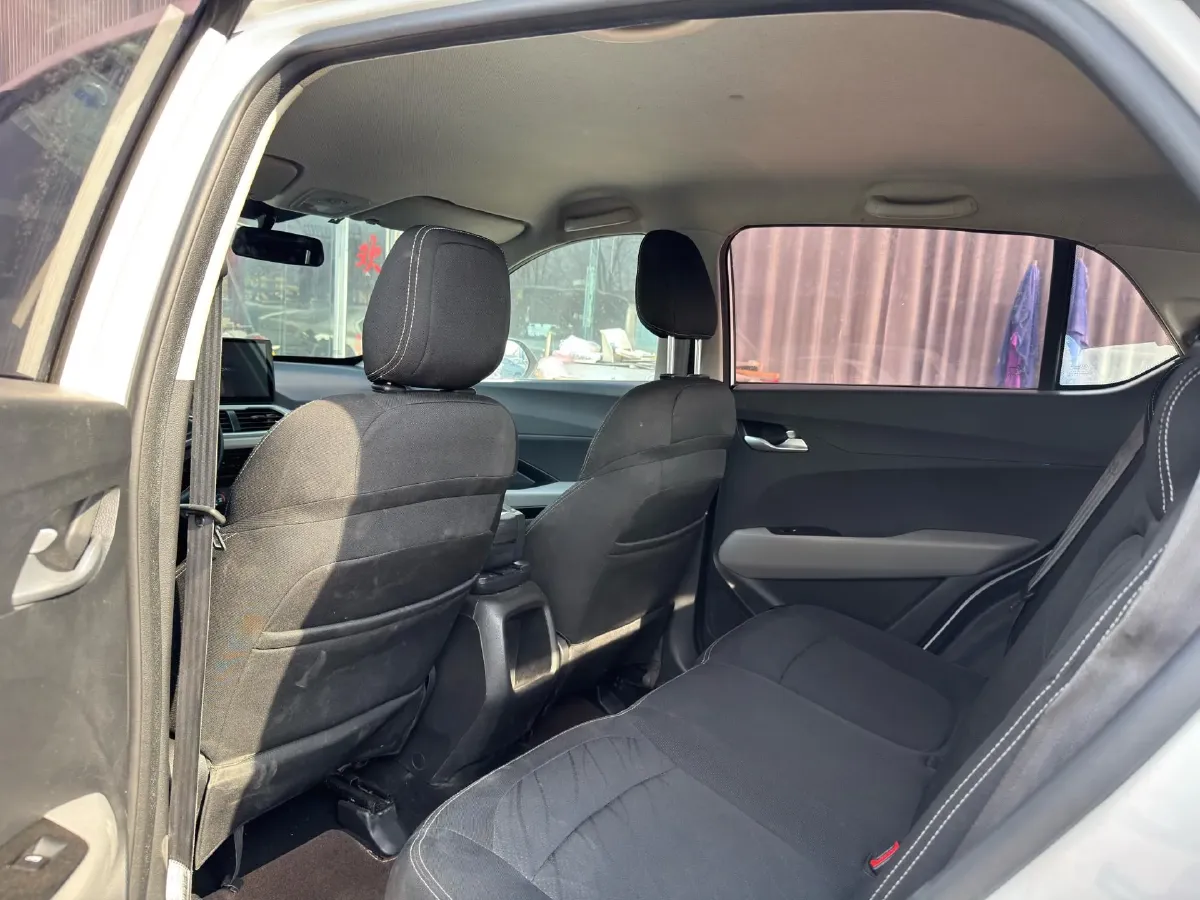 2019 WuLing HongGuang 1.5L 99HP L4 6MT,autocango,china used car exporter,china ev exporter,chinese used car exporter,chinese used ev exporter