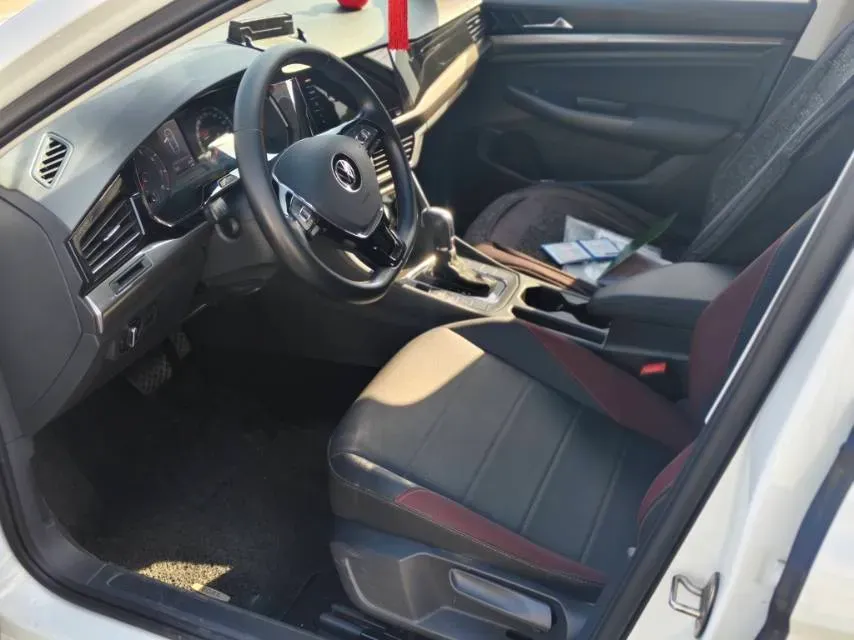 2021 Volkswagen Bora 1.5L 113HP L4 6AT,autocango,china used car exporter,china ev exporter,chinese used car exporter,chinese used ev exporter