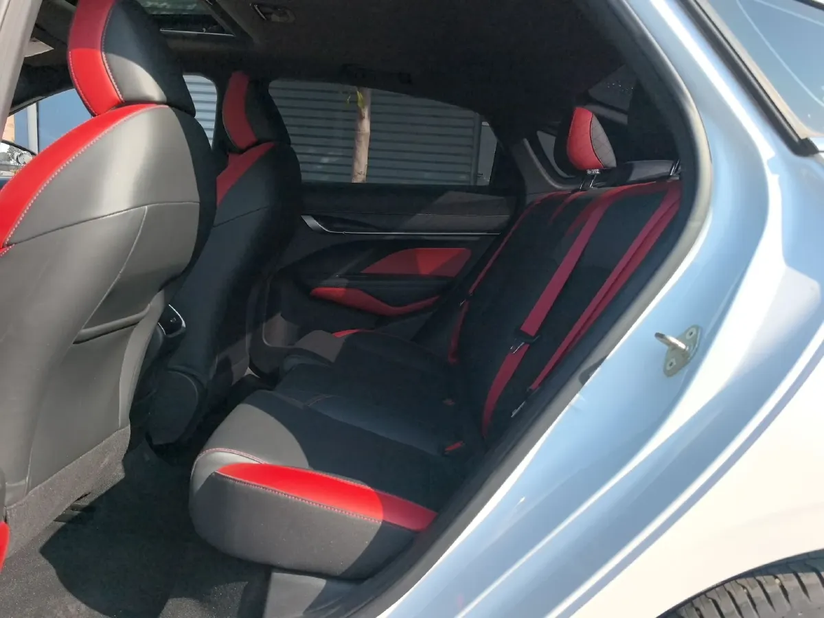 2021 Geely Binray 1.4T 141HP L4 CVT,autocango,china used car exporter,china ev exporter,chinese used car exporter,chinese used ev exporter