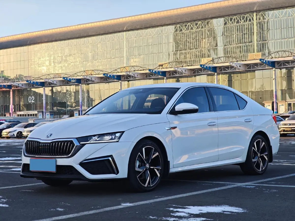 2021 Skoda Octavia 1.4T 150HP L4 7DCT