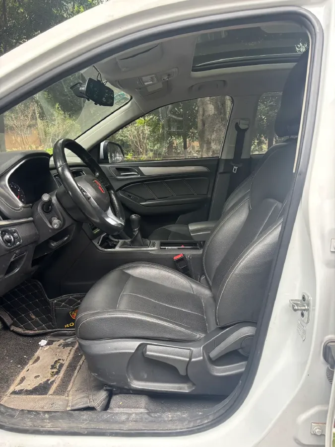 2020 Dongfeng YuFeng P16 2.4T 218HP L4 6MT,autocango,china used car exporter,china ev exporter,chinese used car exporter,chinese used ev exporter