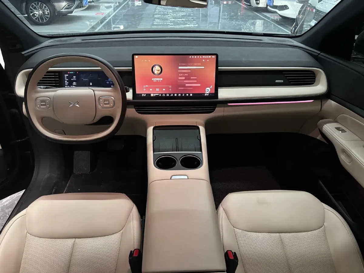 2023 Xpeng G6 BEV 66KWH,autocango,china used car exporter,china ev exporter,chinese used car exporter,chinese used ev exporter