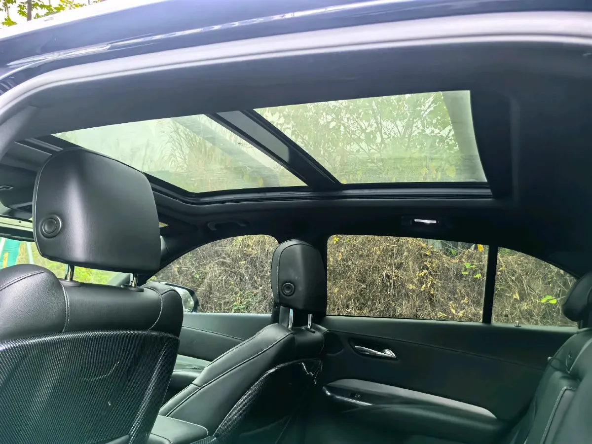 2021 Cadillac XT4 2.0T 237HP L4 9AT,autocango,china used car exporter,china ev exporter,chinese used car exporter,chinese used ev exporter