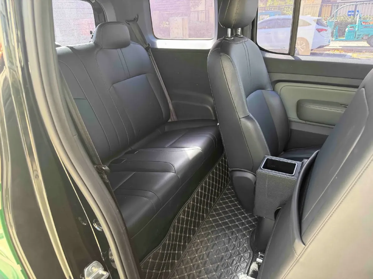 2023 BaoJun Yep BEV 28.1KWH,autocango,china used car exporter,china ev exporter,chinese used car exporter,chinese used ev exporter